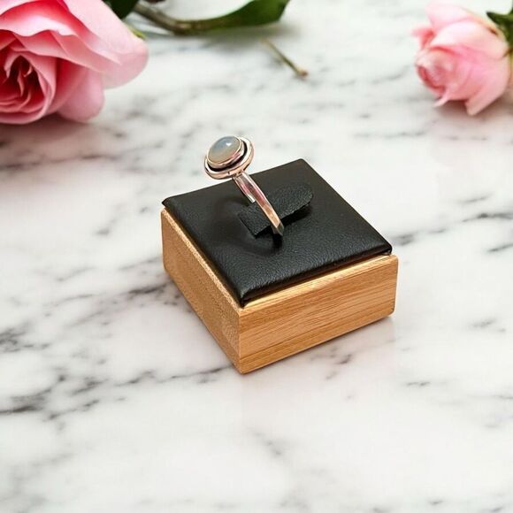 Artisan Made Genuine Ethiopian Opal 925 Sterling Silver Ring Size 7.75 - Picture 4 of 9